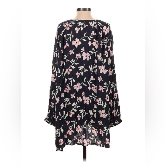 NWT Billabong Women's Kimono size S/M - Picture 1 of 6